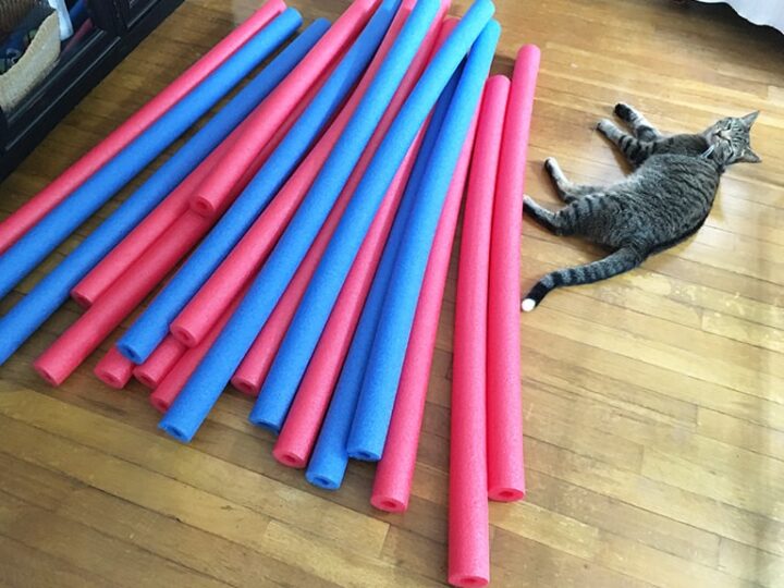 Pool Noodle Ottoman DIY